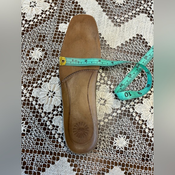 Ugg boots - Picture 15 of 15